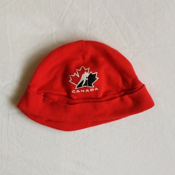 hockey canada Other - hockey canada red baby hat 6 months
